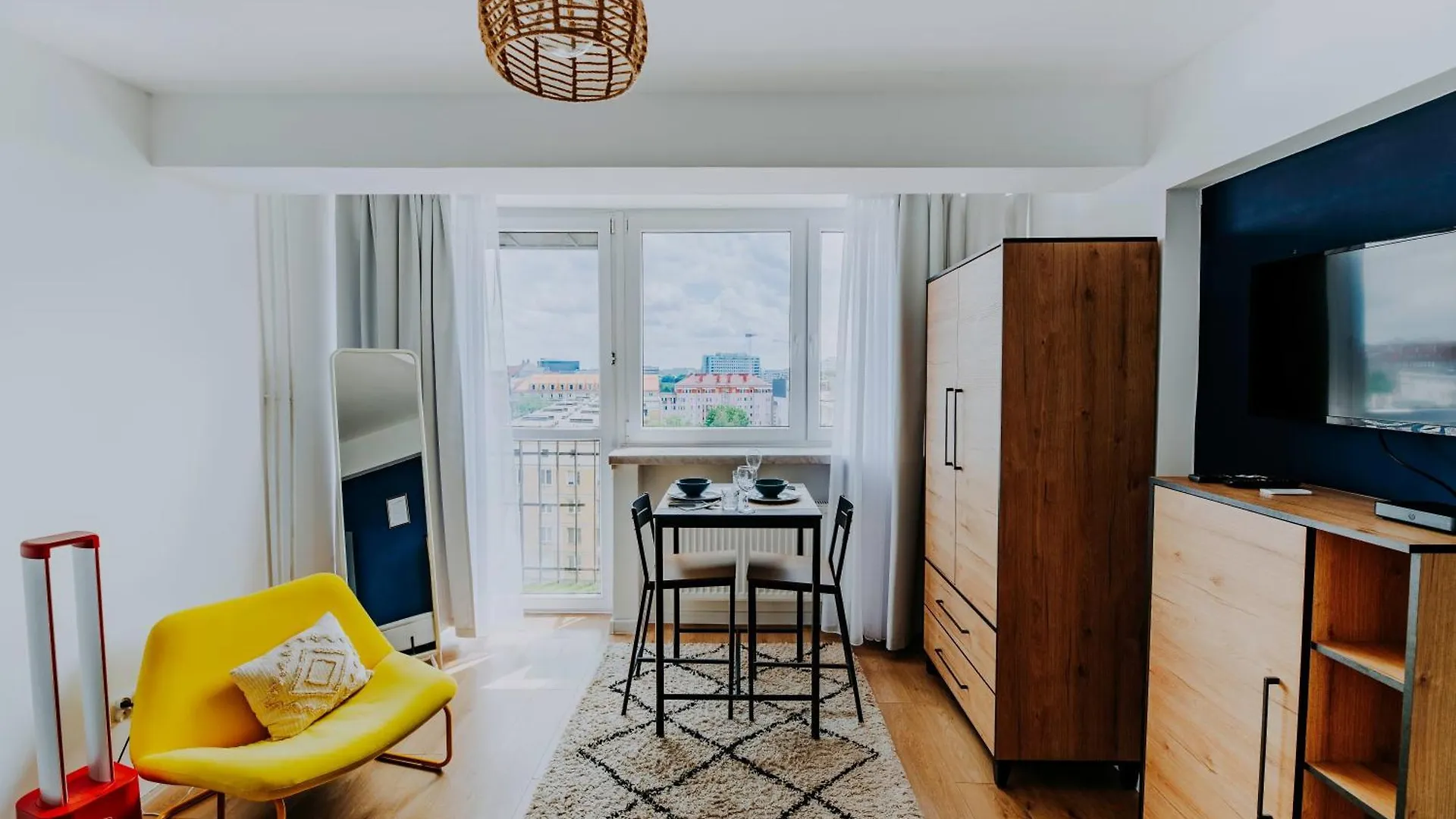 Komfortowy Apartament W Centrum Wroclawia联系方式